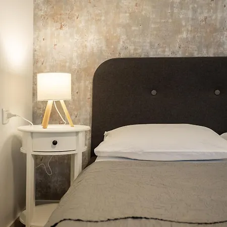 Roko Apartment *